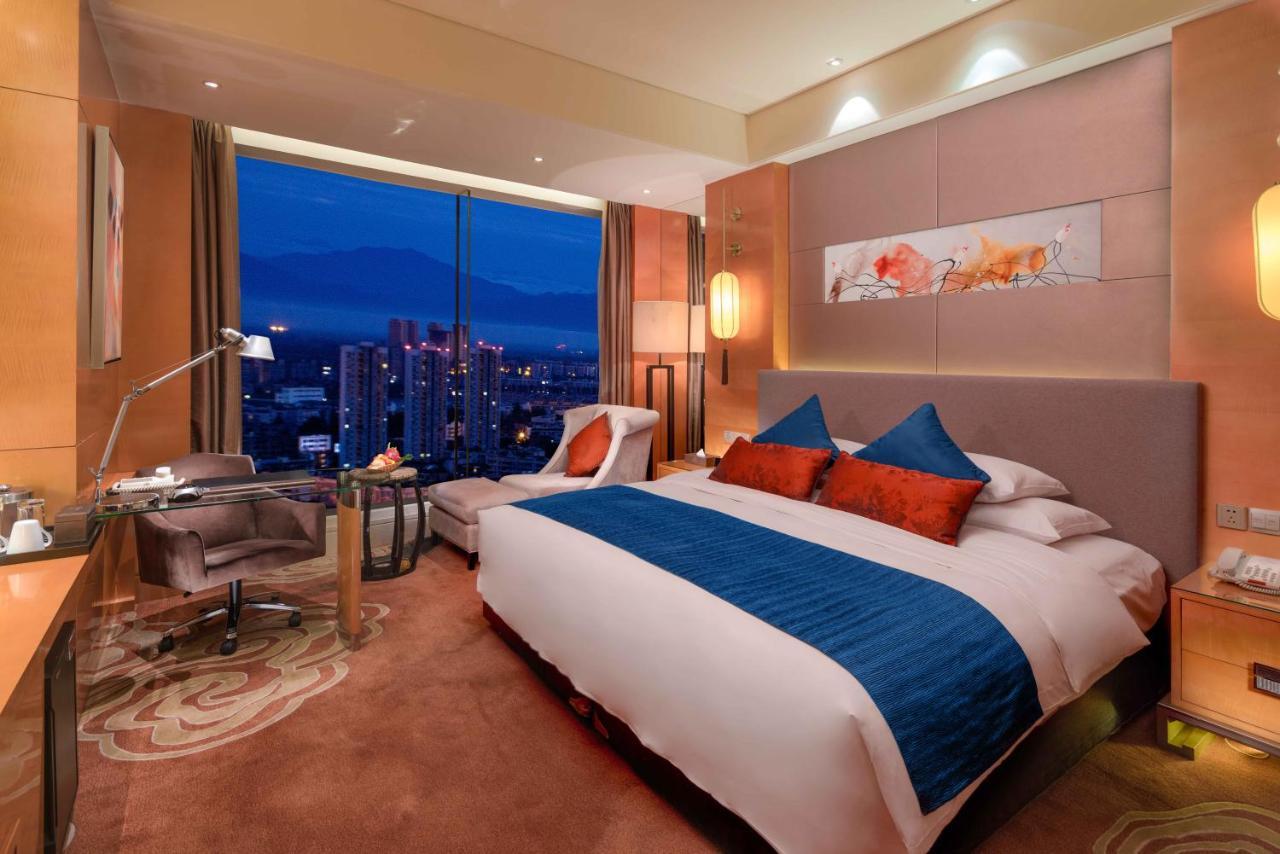 Felton Grand Hotel Chengdu Exterior foto